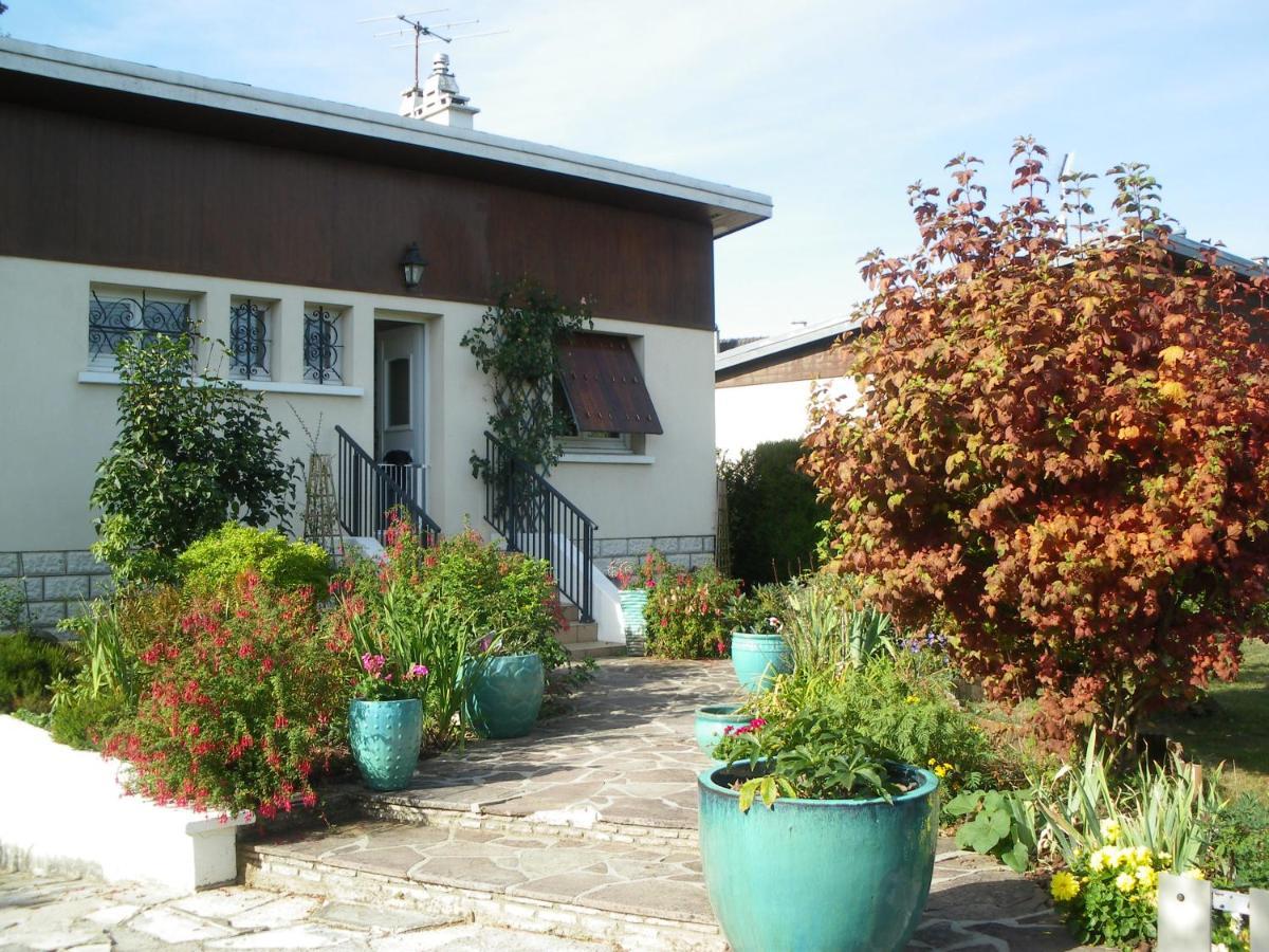 Chambre D'Hotes - Douce Nui-The Vernouillet  Екстериор снимка