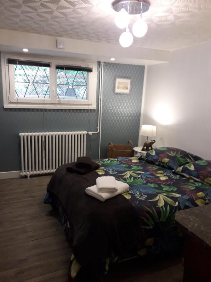 Chambre D'Hotes - Douce Nui-The Vernouillet  Екстериор снимка